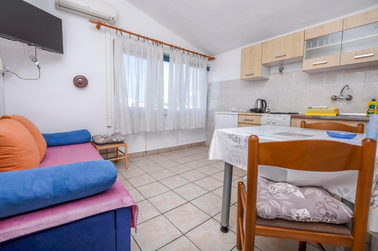 Apartments Karleusa Rogoznica  Bagian luar foto